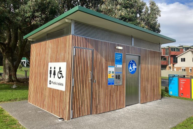 Accessible changing facility