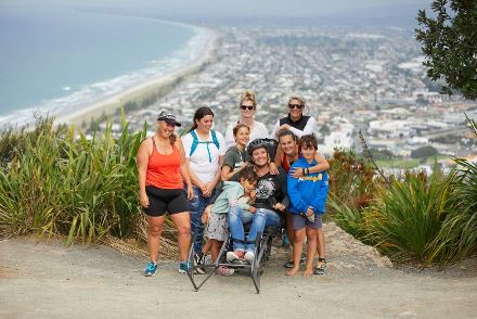 Amanda Lowry and her whanau Amanda Lowry and her whanau