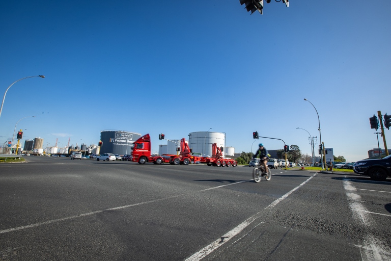 Connecting Mount Maunganui